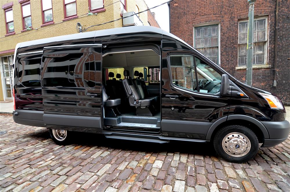 executive van rental