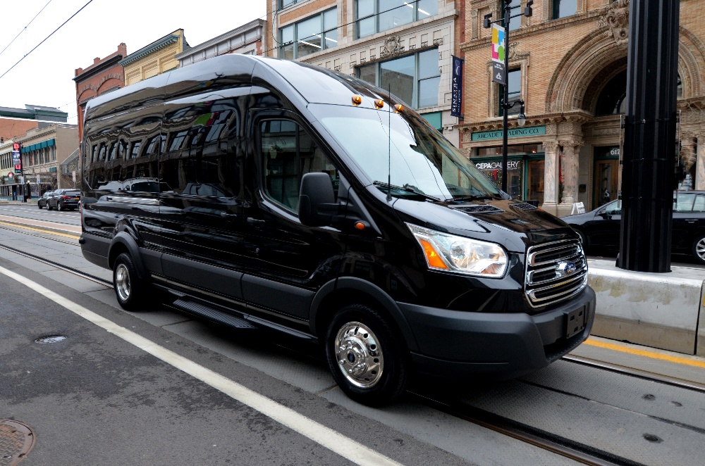 13 Passenger Executive Van l 13 Passenger Executive Van for Sale l 14